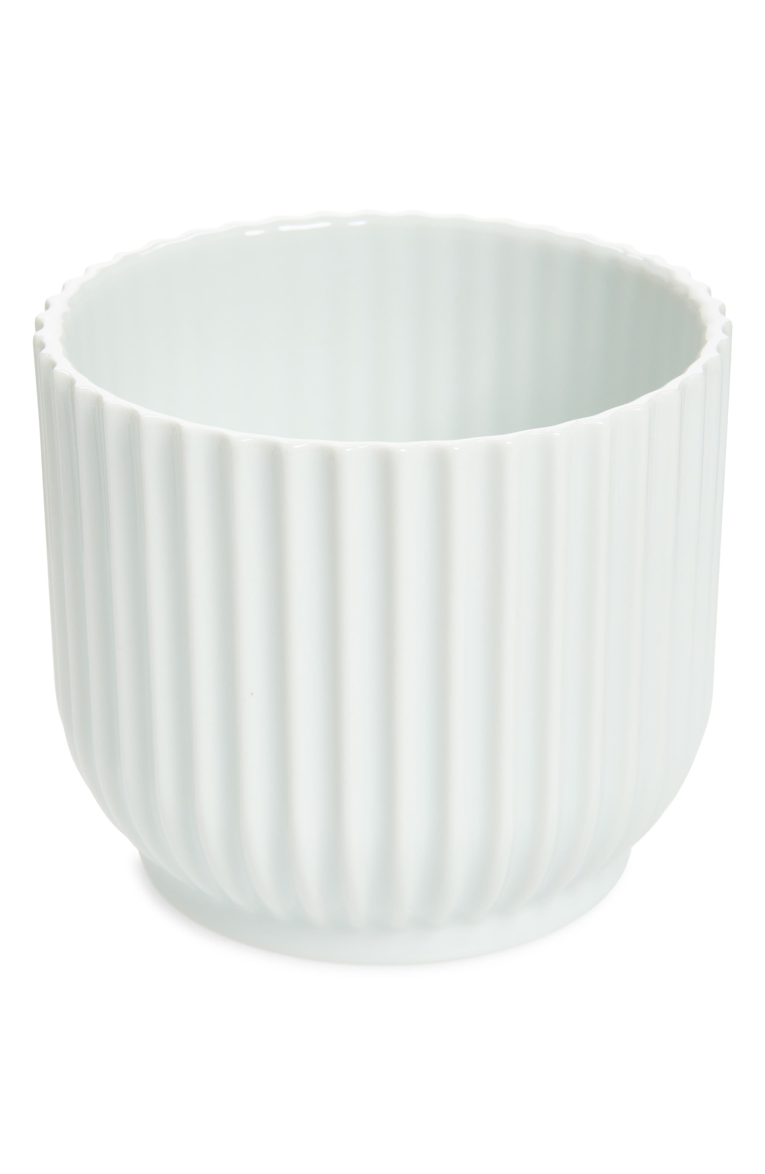 WHITE SMALL