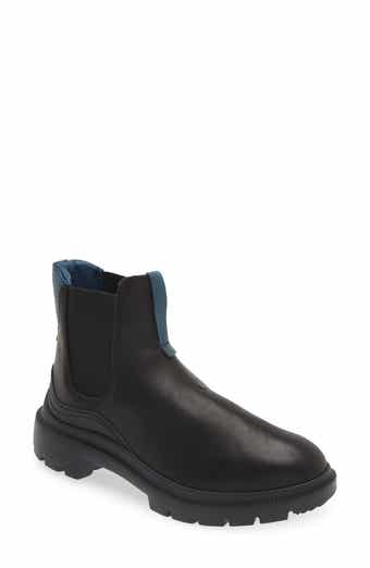 Sacai Clarks® Original Hybrid Wallabee Lug Sole Chukka Boot Sacai Clarks® Original Hybrid Wallabee Lug Sole Chukka Boot