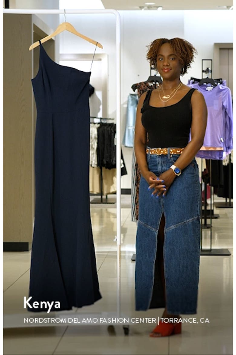 Amy One-Shoulder Crepe Gown video