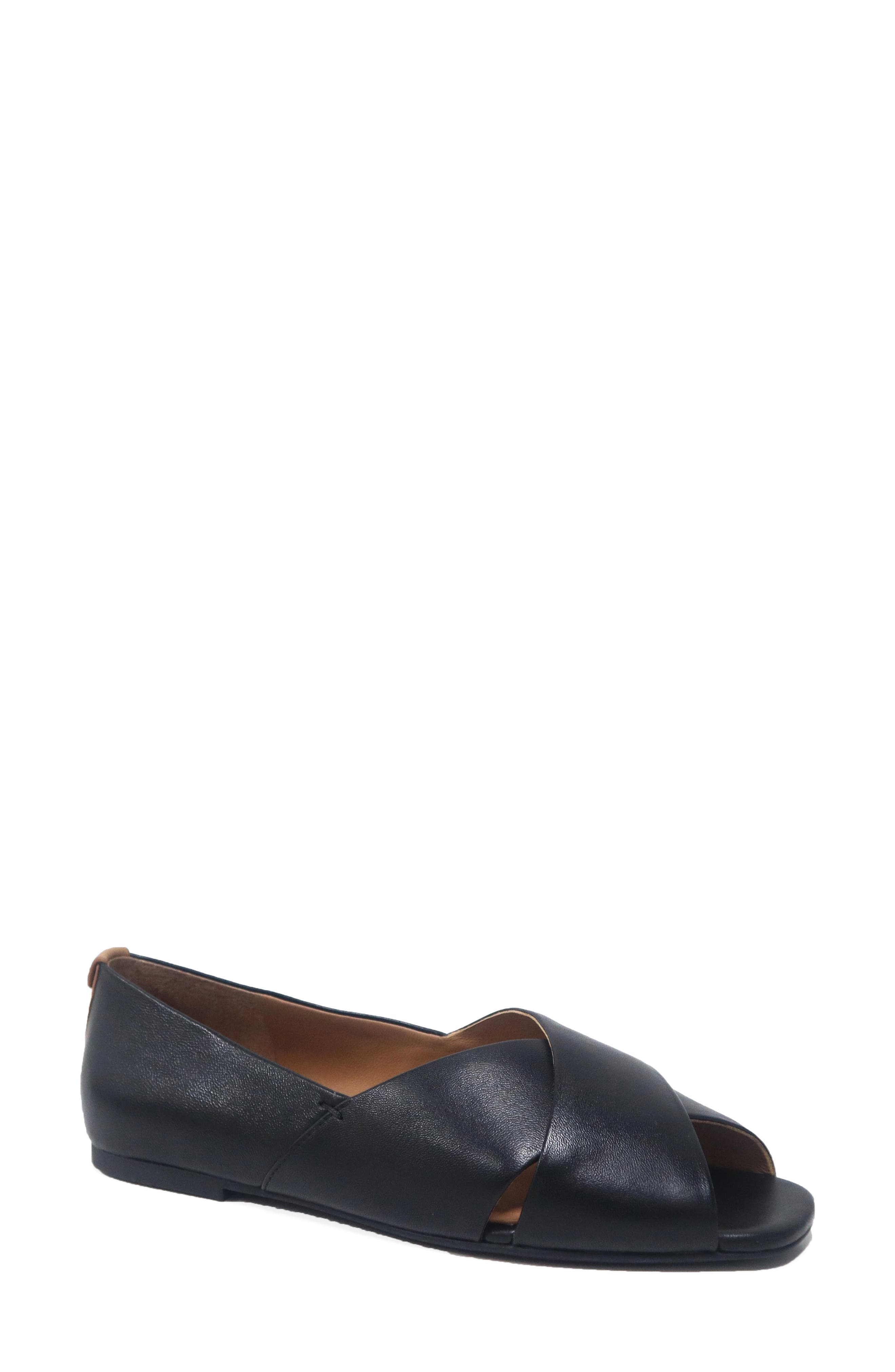 Gentle Souls Whoebe Flat, Main, color, Black Leather