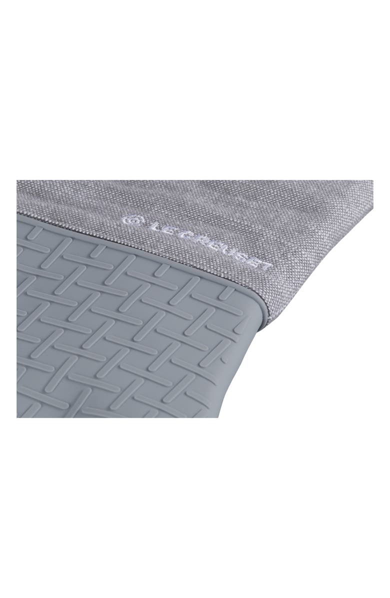 Le Creuset Oven Mitt, Alternate, color, Charbon