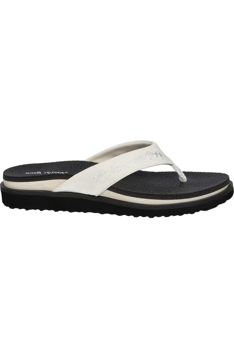 EASY STREET Wanderlust Thong Sandal, Alternate, color, White