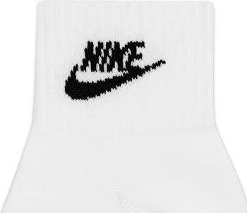 Assorted 3-Pack Dri-FIT Essential Ankle Socks