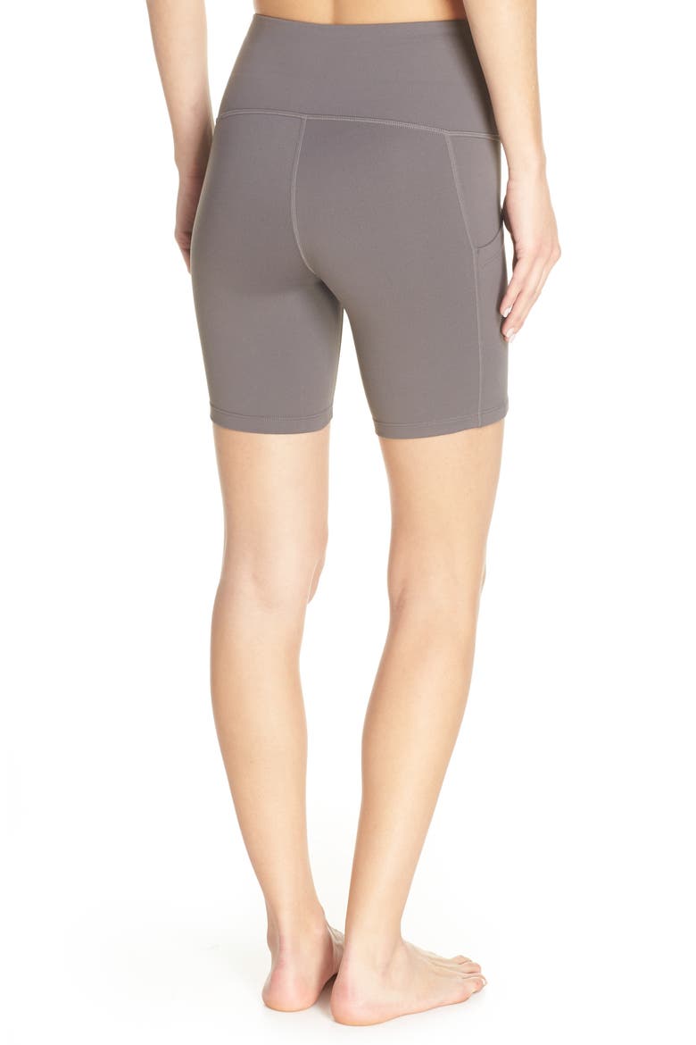 Live In High Waist Pocket Bike Shorts, Alternate, color, GREY KITTEN