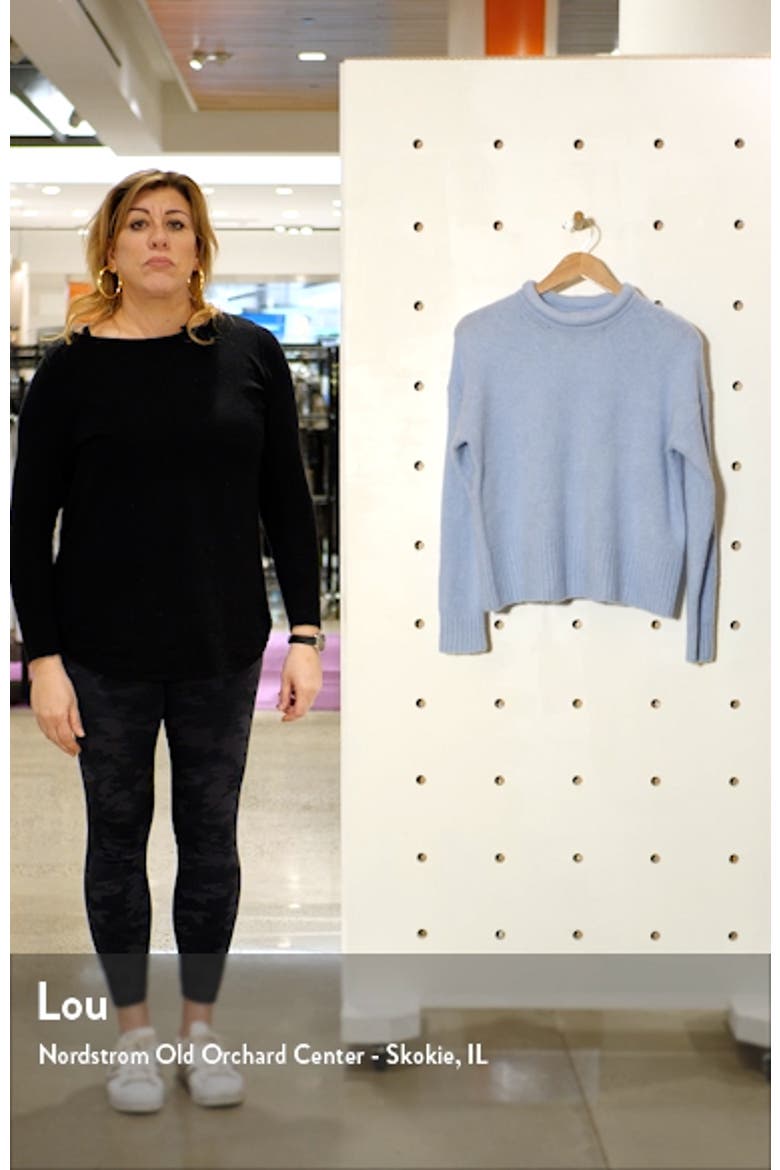 Fulton Puff Neck Trim Pullover video