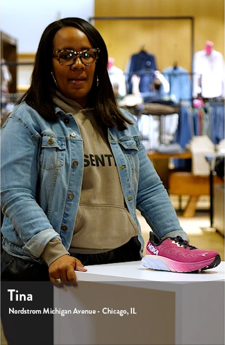 Arahi 6 Running Wide Shoe, sales video thumbnail