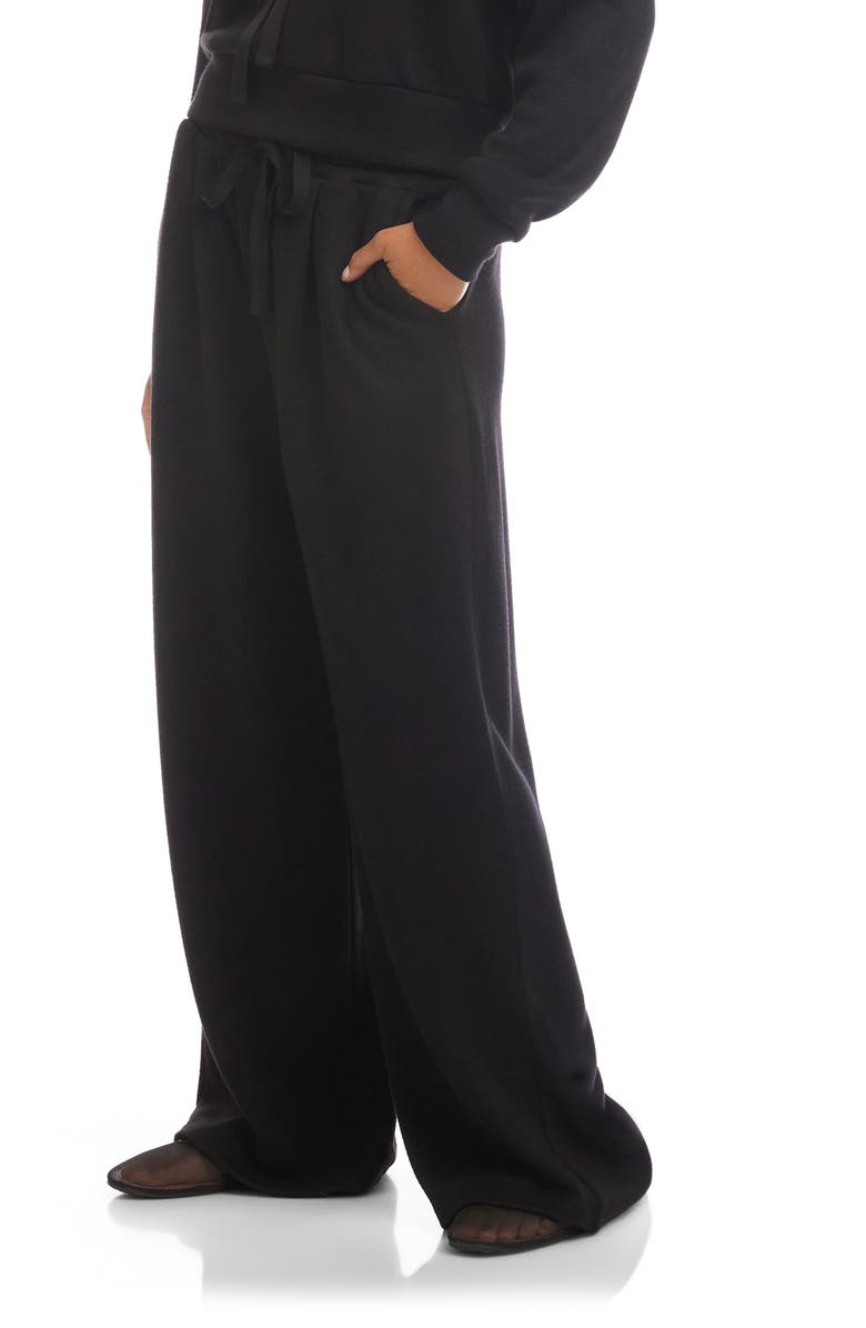 FIFTEEN TWENTY Jenny Pleated Wide Leg Pants, Alternate, color, Black