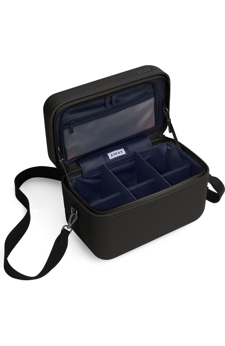 Away The Train Case, Alternate, color, Jet Black