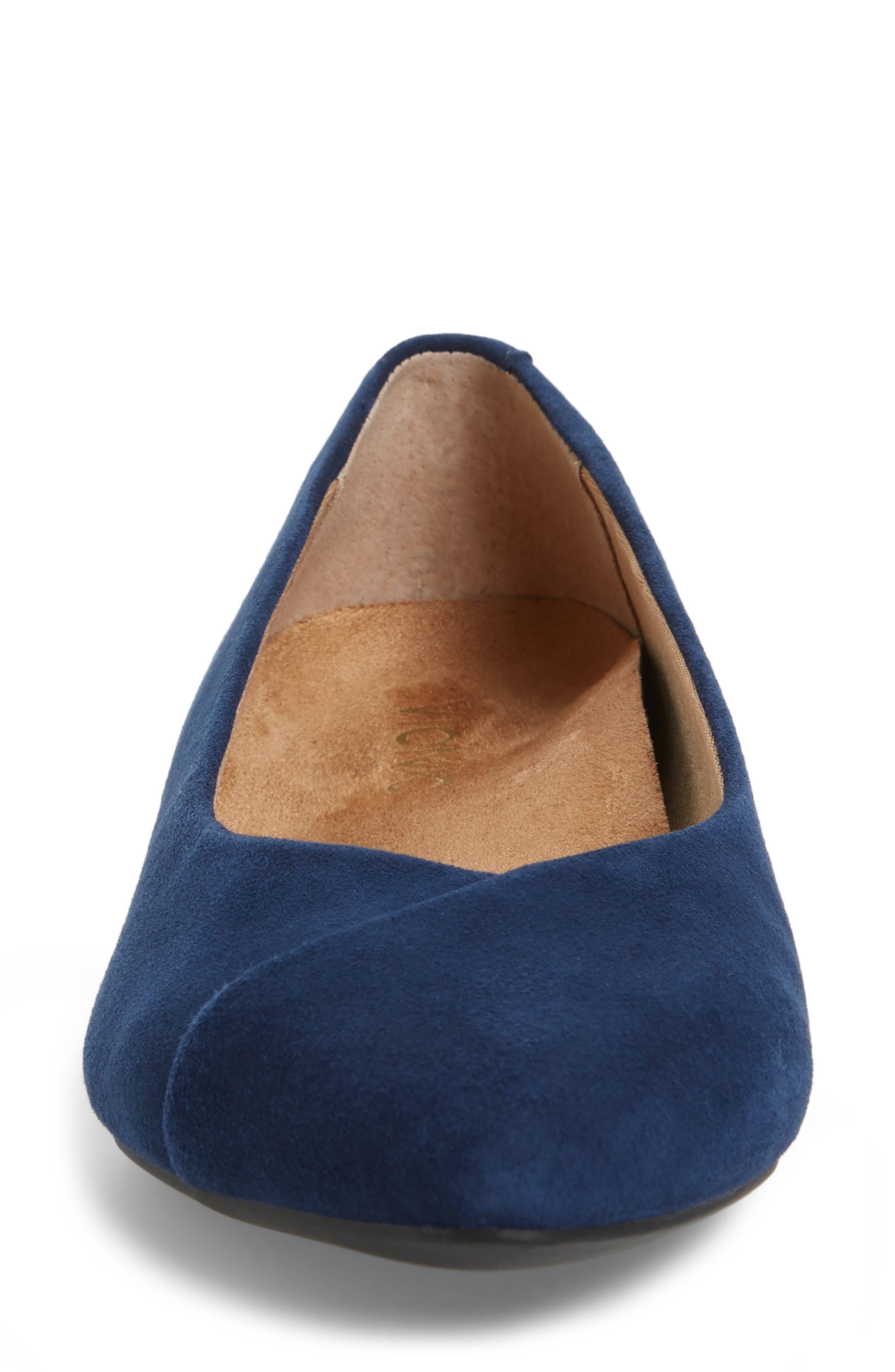VIONIC WITH ORTHAHEEL Vionic 'Caballo' Pointy Toe Flat, Alternate, color, 