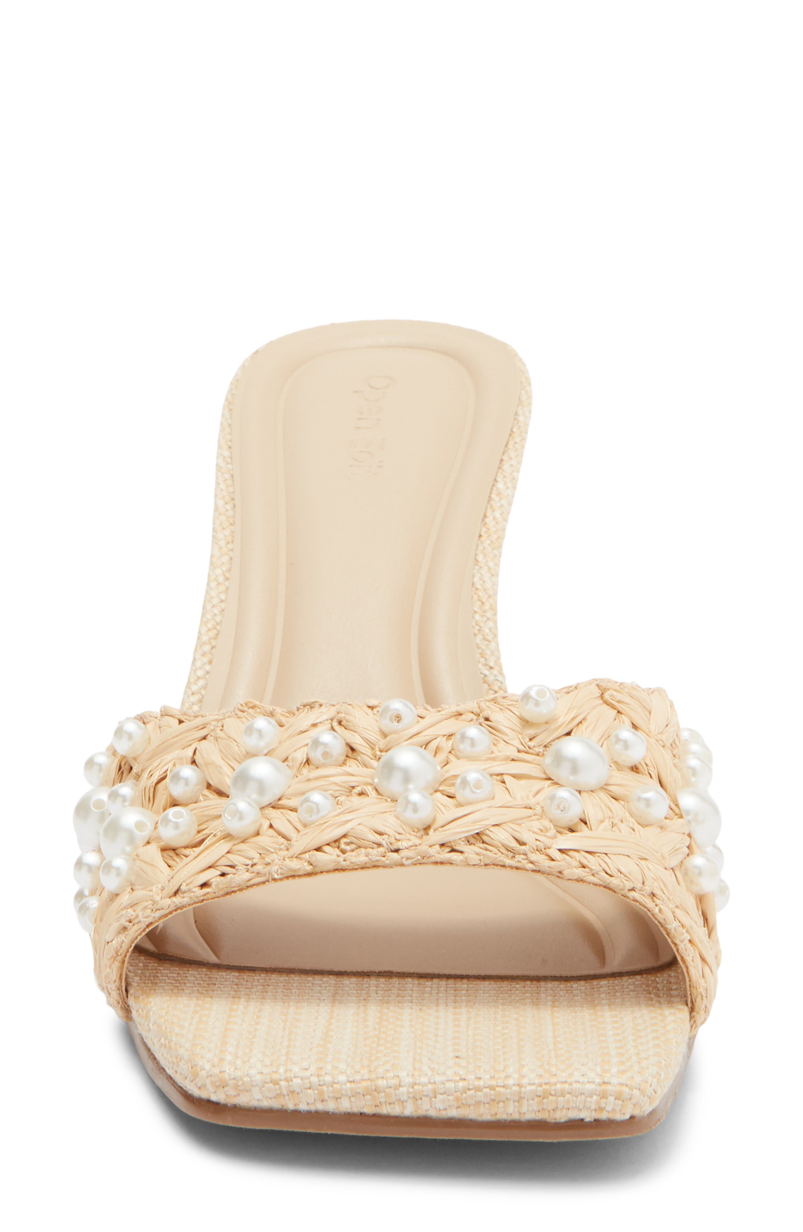 Charlie Sandal, Alternate, color, BEIGE PEARL