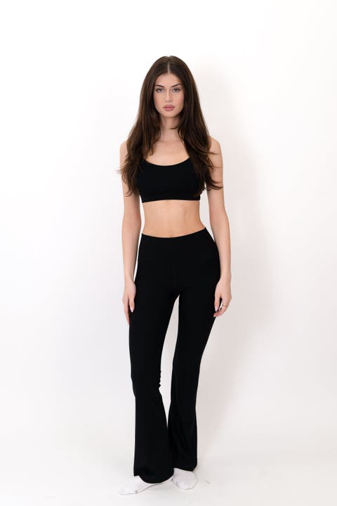 The Core Flare Legging