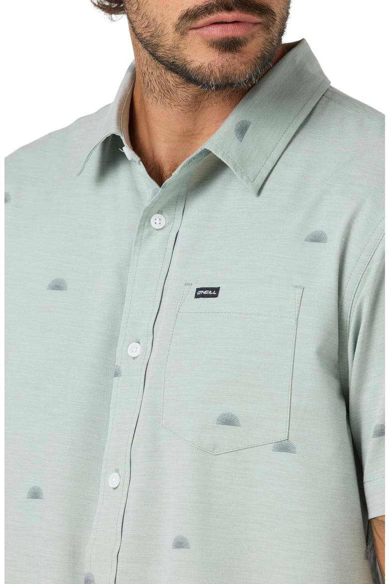 Light Check Geo Standard Fit Short Sleeve Stretch Button-Up Shirt, Alternate, color, SAGE