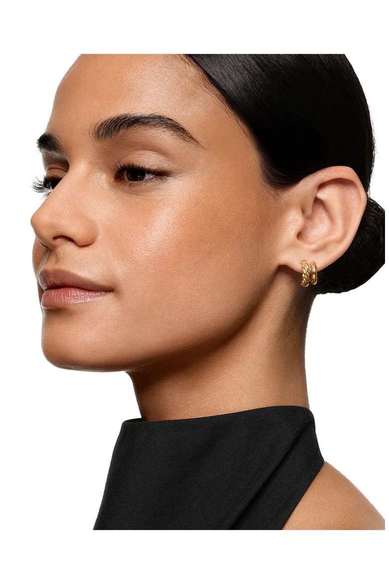DY Mercer® Double Hoop Huggie Earrings in 18K Yellow Gold, 7.8mm, Alternate, color, GOLD