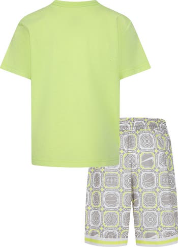 Kids' Dri-FIT DNA 24 Graphic T-Shirt & Mesh Shots Set