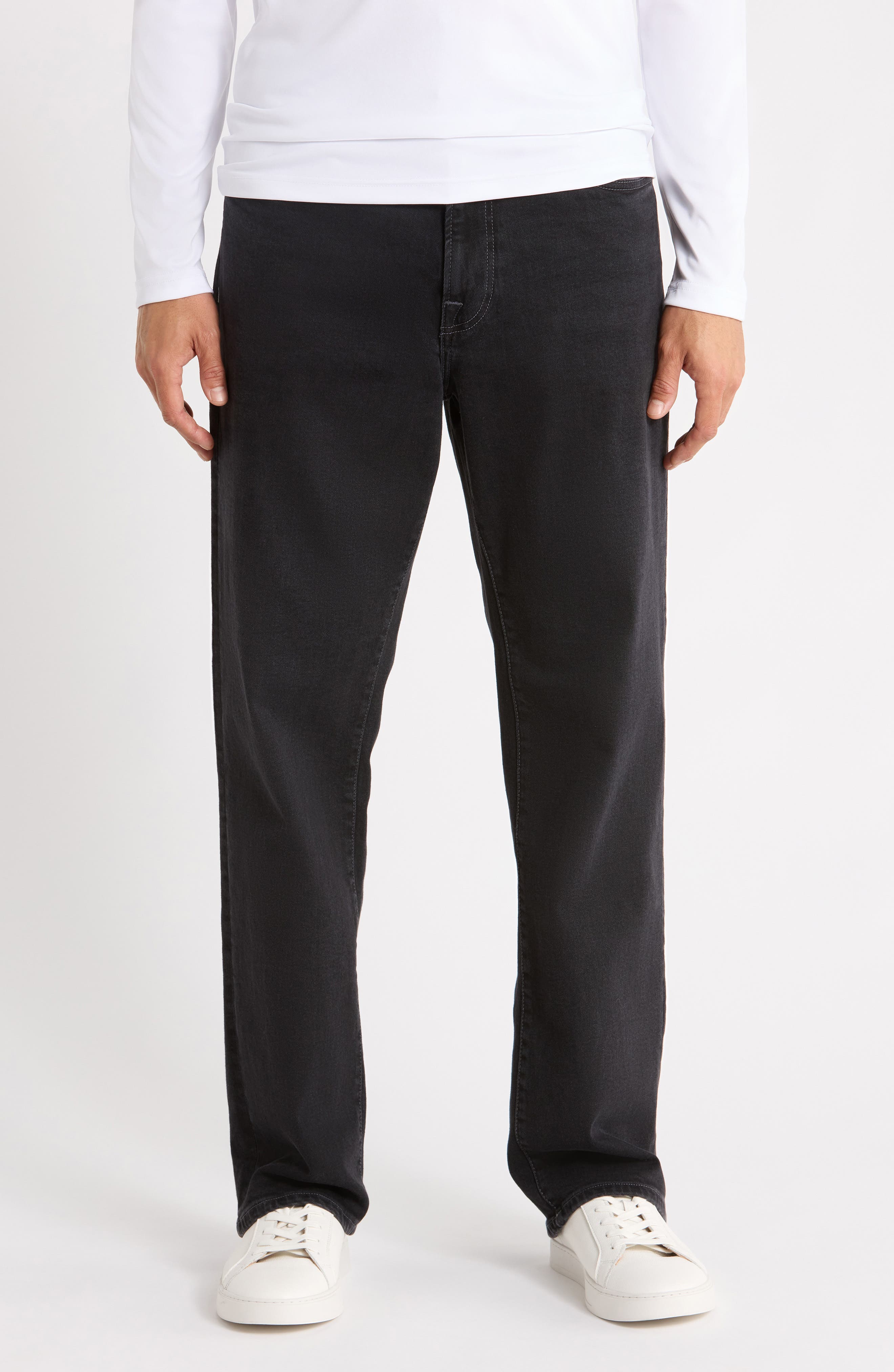 Traveler Easy Fit Denim