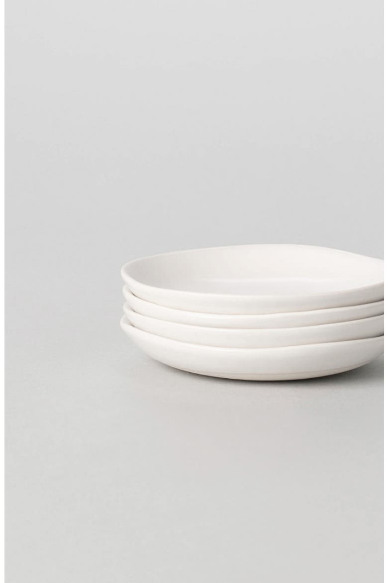 The Little Set of 4 Plates, Alternate, color, CLOUD WHITE