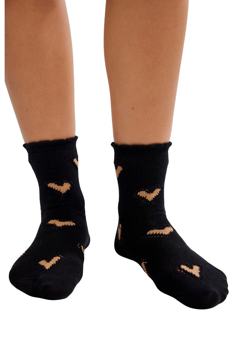 Cupid's Bow Crew Socks, Main, color, BLACK