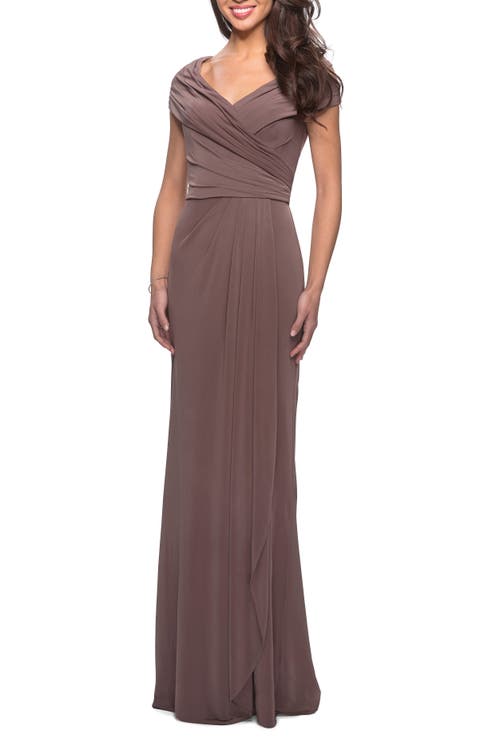 La Femme Ruched Jersey Long Gown With V-neckline In Cocoa
