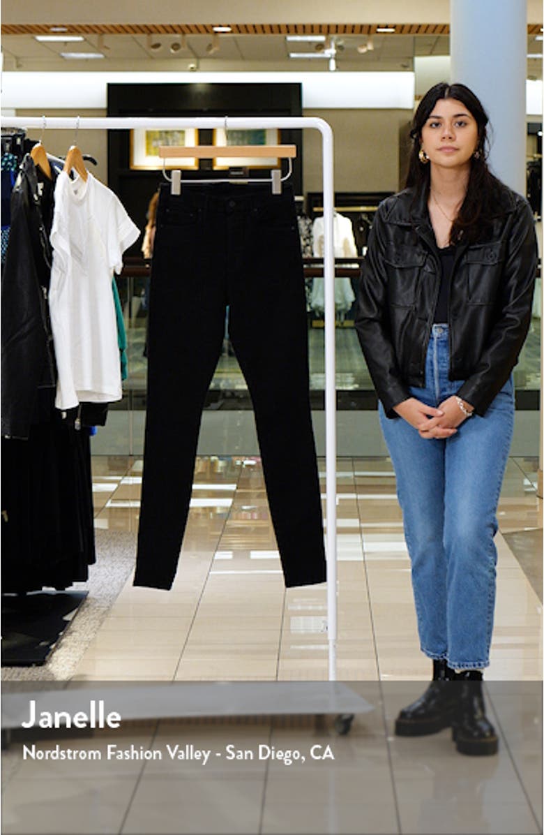 Looker Skimp Skinny Jeans, sales video thumbnail