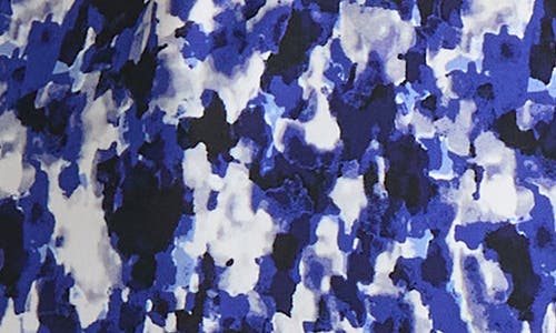 Kasper Pleated Three-quarter Sleeve Top In Blue