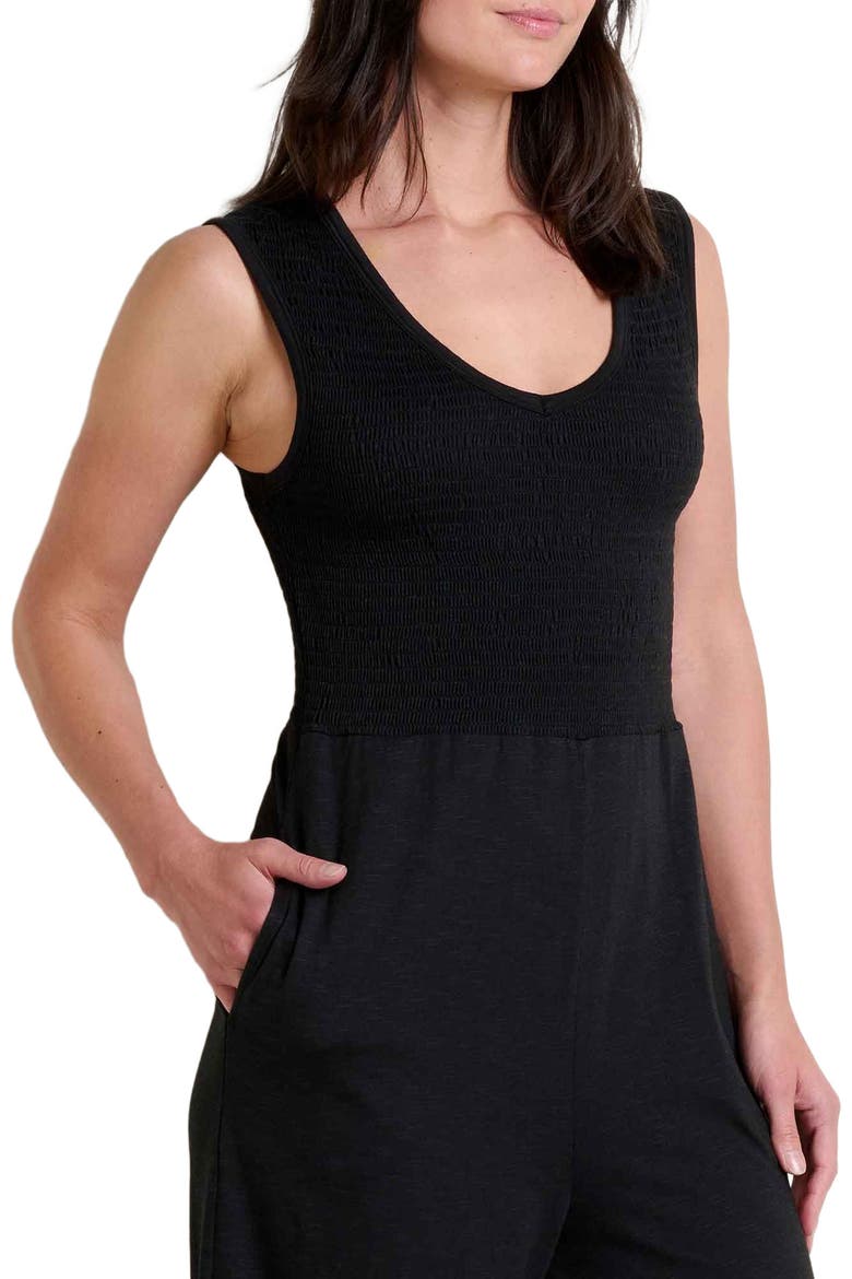 Gemina V-Neck Sleeveless Jumpsuit, Alternate, color, Black