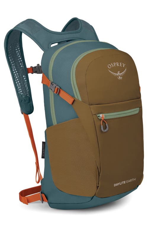 Osprey Daylite® Earth Plus Backpack In Histosol Brown/cascade Blue