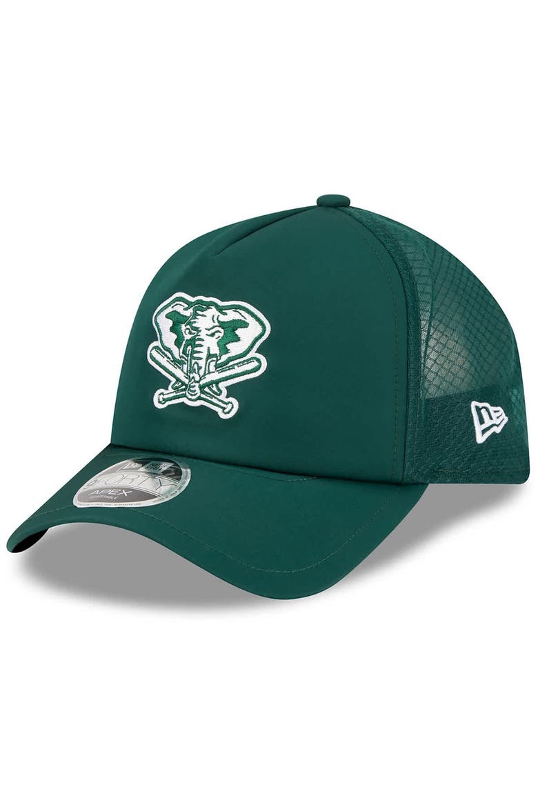 Men's New Era Green Athletics 2026 Batting Practice Alternate Apex 9FORTY Adjustable Hat, Main, color, Green
