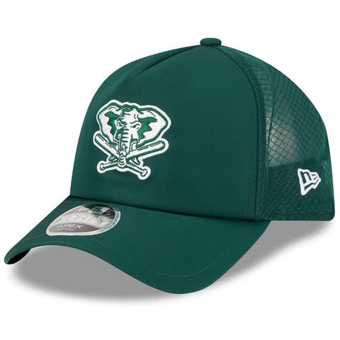 Men's New Era Green Athletics 2026 Batting Practice Alternate Apex 9FORTY Adjustable Hat