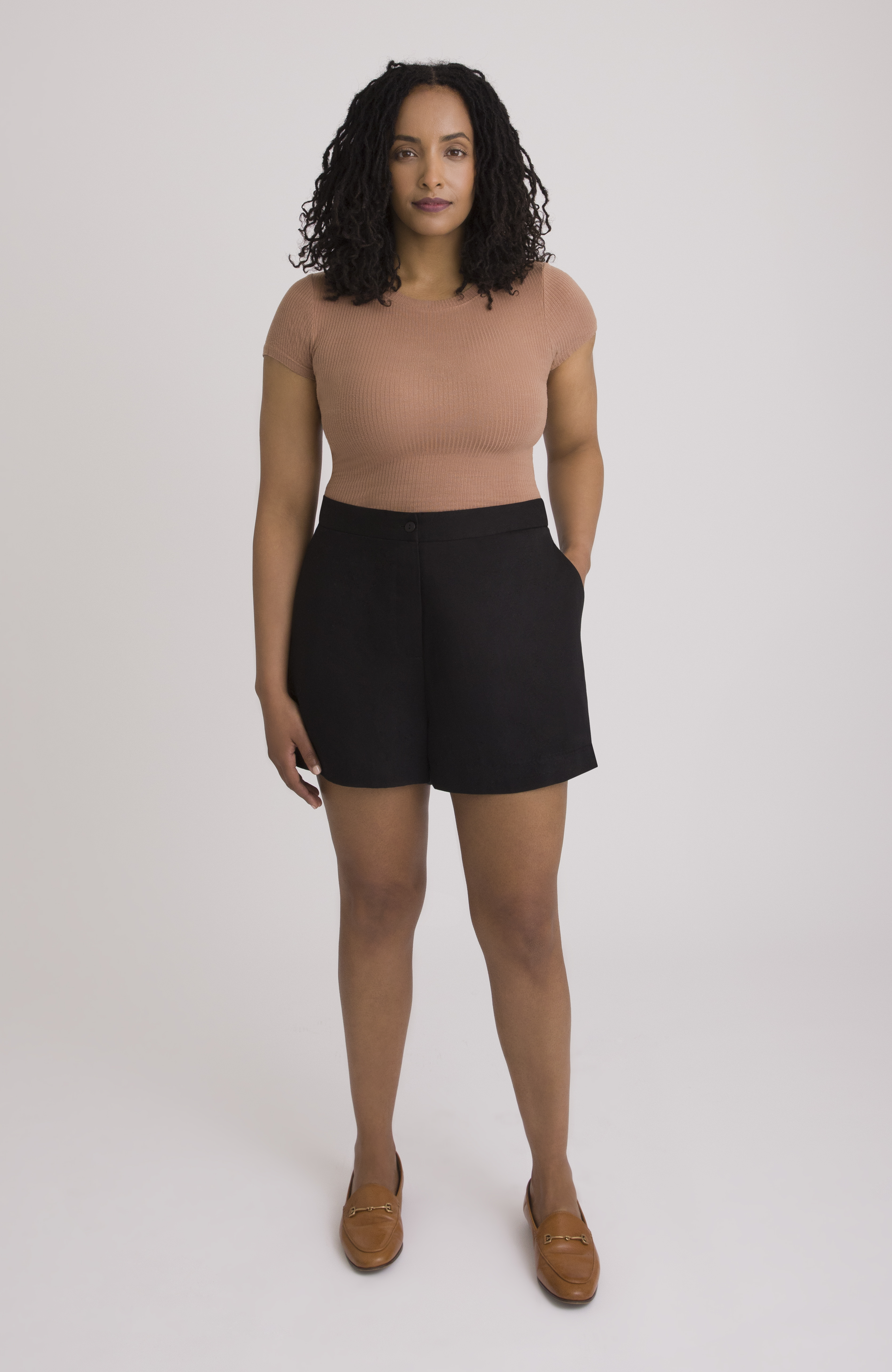 The Anywhere Short For Full Hips And Thighs - image 2