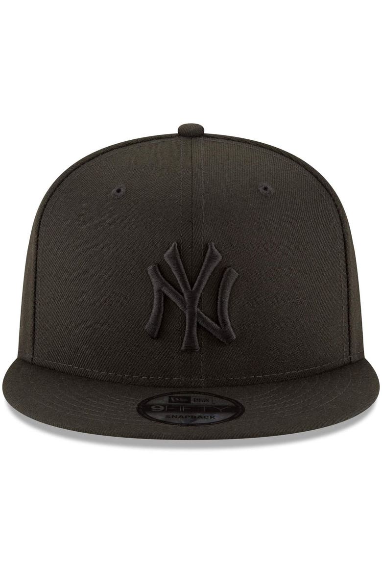 New York Yankees New Era Black on Black 9FIFTY Team Snapback Adjustable Hat - Black, Alternate, color, Black