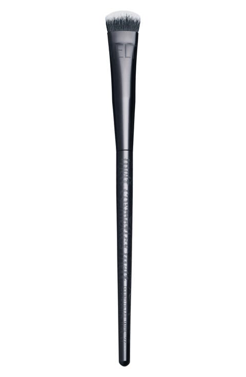 27 Round Detail Wide Eye Brush
