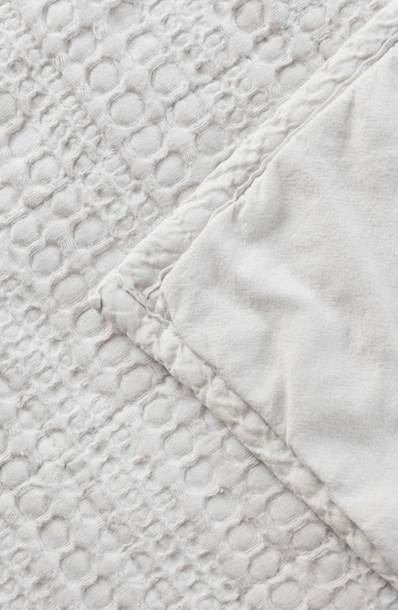Woven & Weft Reversible Honeycomb Waffle Cotton Quilt & Sham Set, Alternate, color, Light Grey