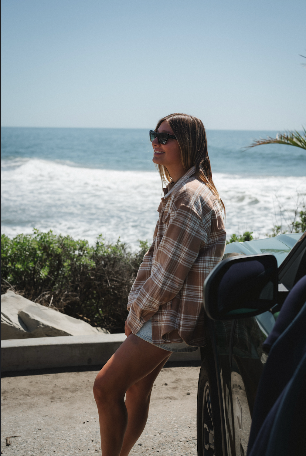 Gender Inclusive Bucky Split Hem Shirt Jacket - image 2