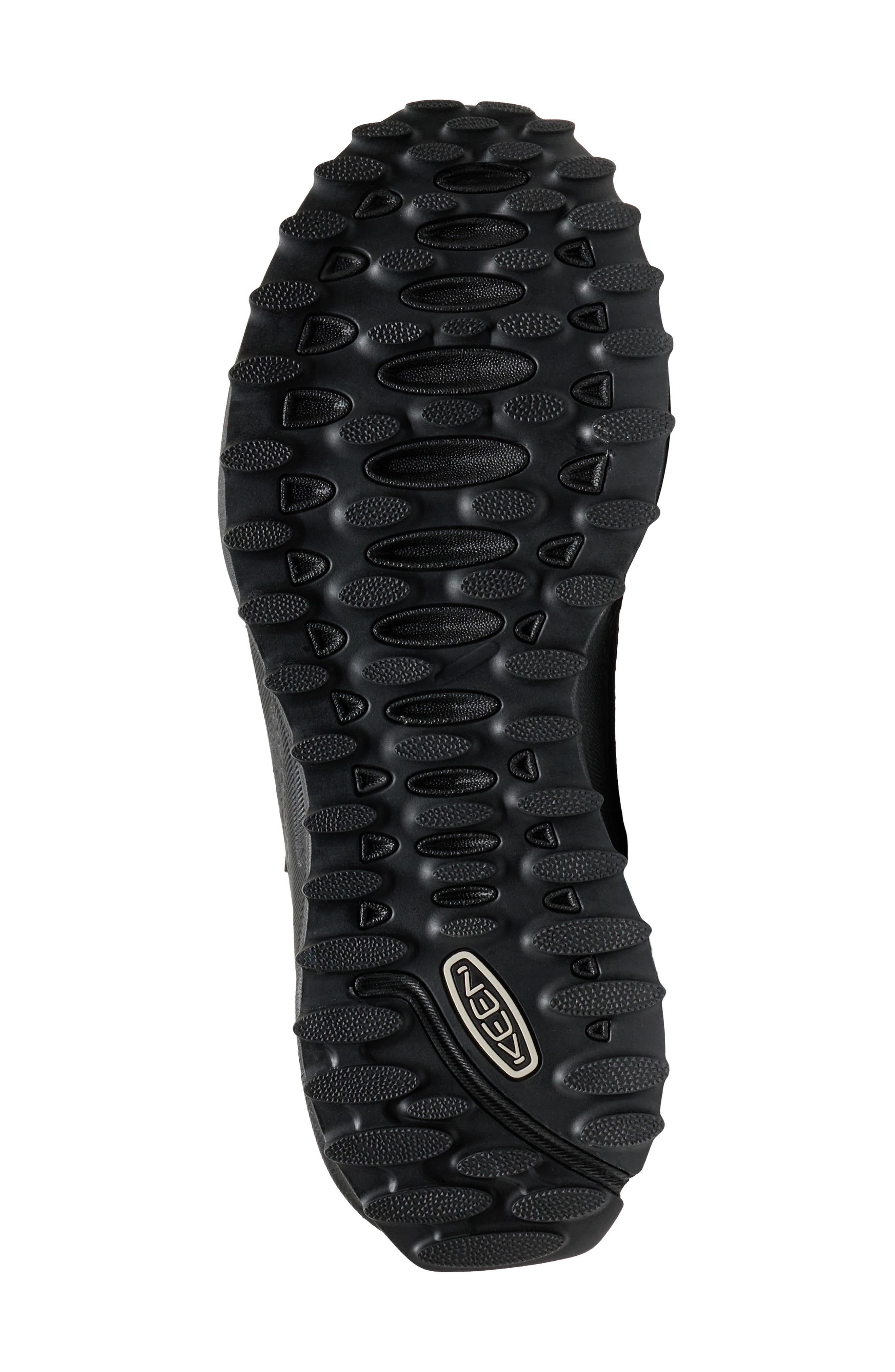 KEEN Zionic NXT Waterproof Hiking Sneaker, Alternate, color, Triple Black