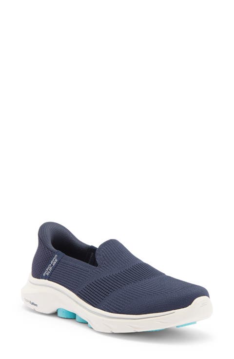 Go Walk 7 Slip-On Sneaker (Women)