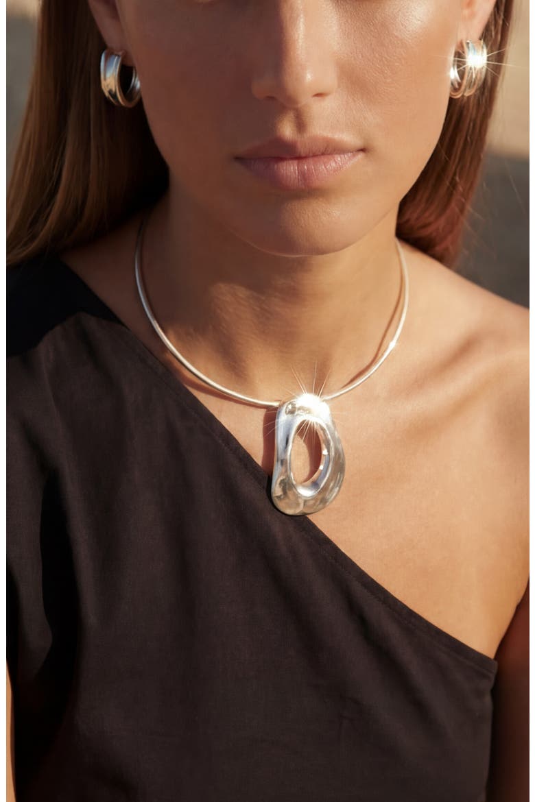 Sculptural Pendant Necklace, Alternate, color, RHODIUM