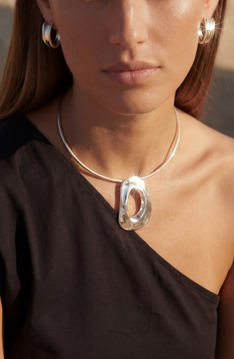 Robert Lee Morris Sculptural Pendant Necklace, Alternate, color, Rhodium