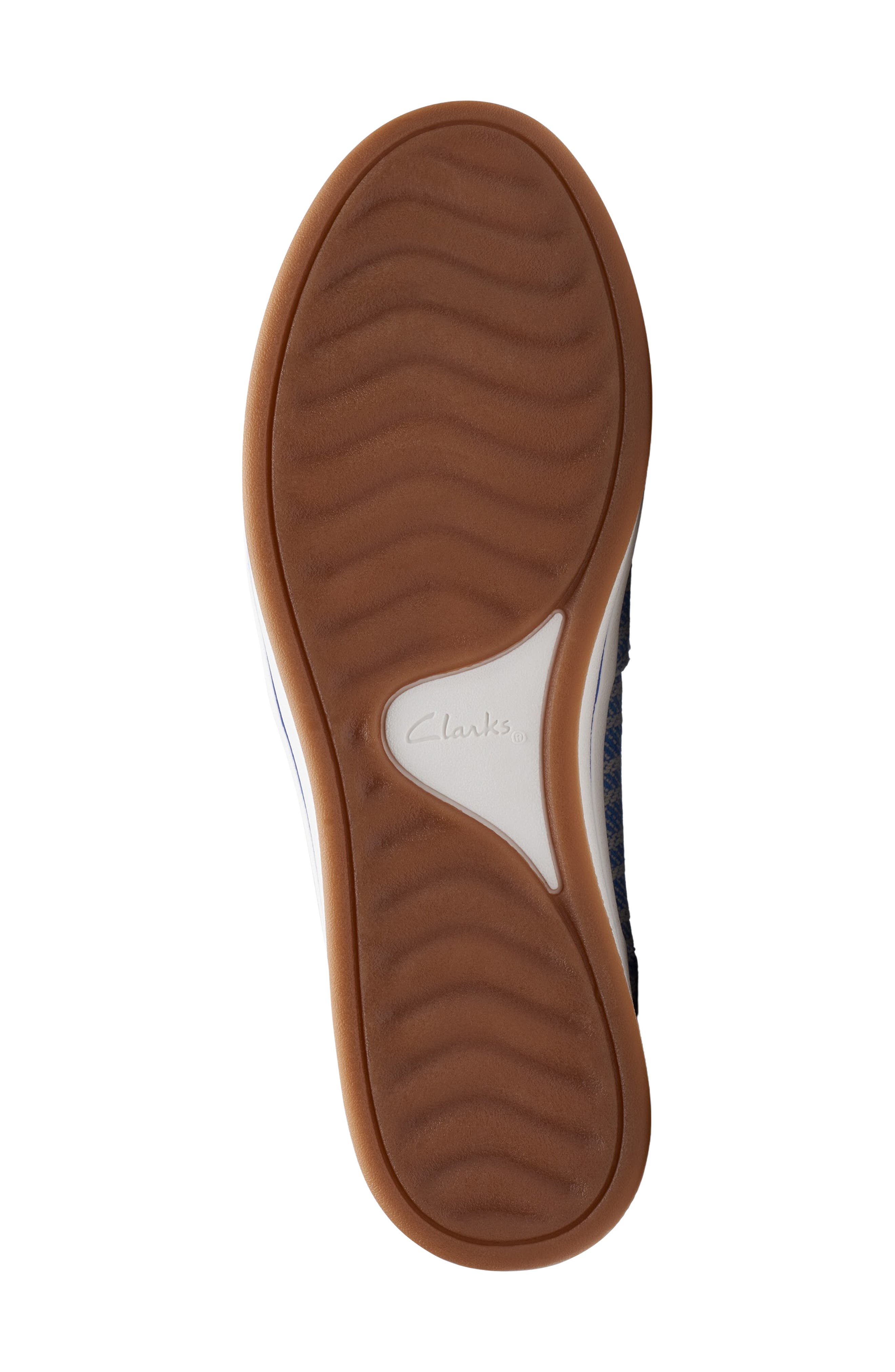 Clarks<sup>®</sup> Breeze Step II Sneaker, Alternate, color, Denim