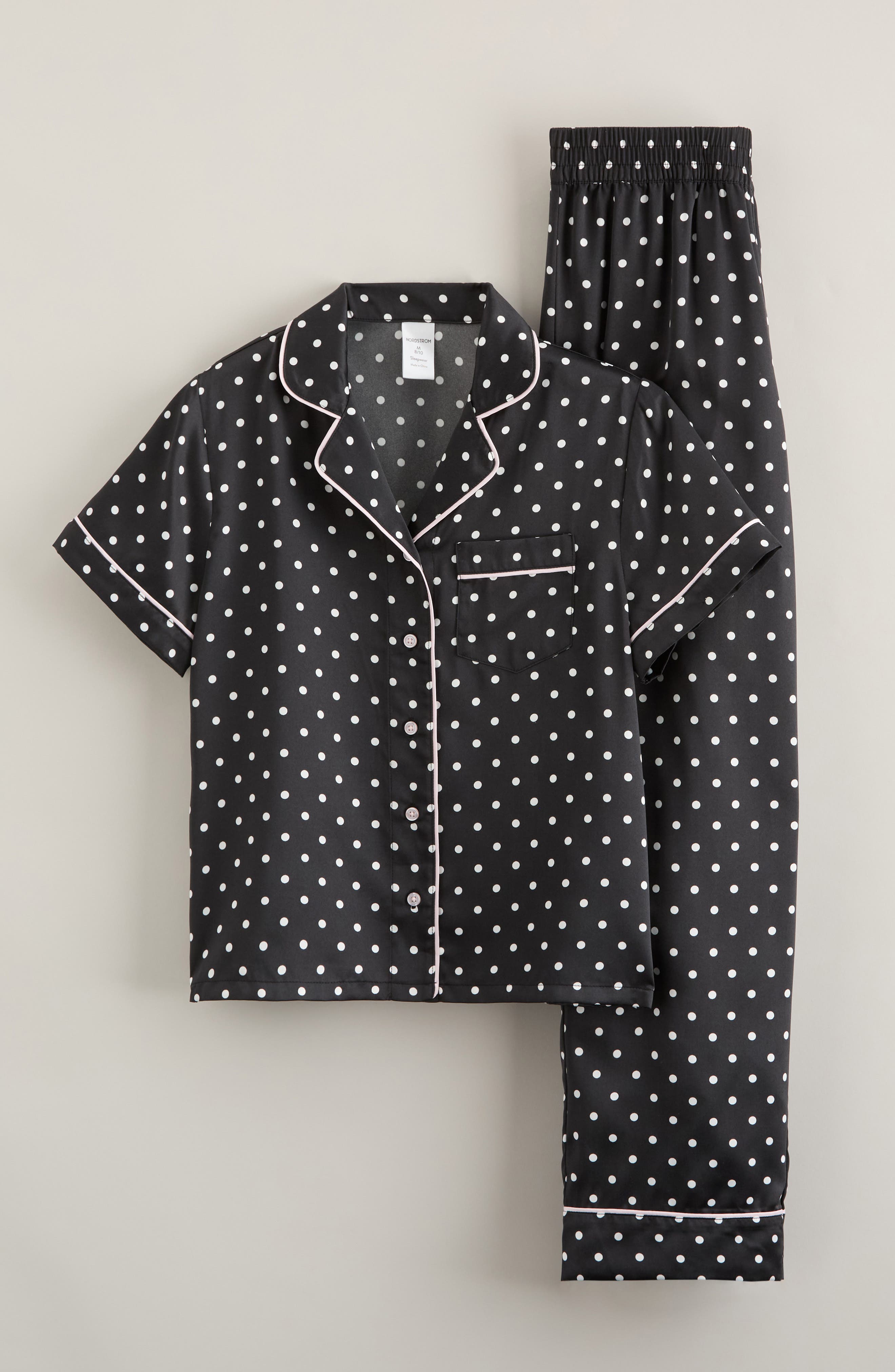 selected BLACK WHITE DOT