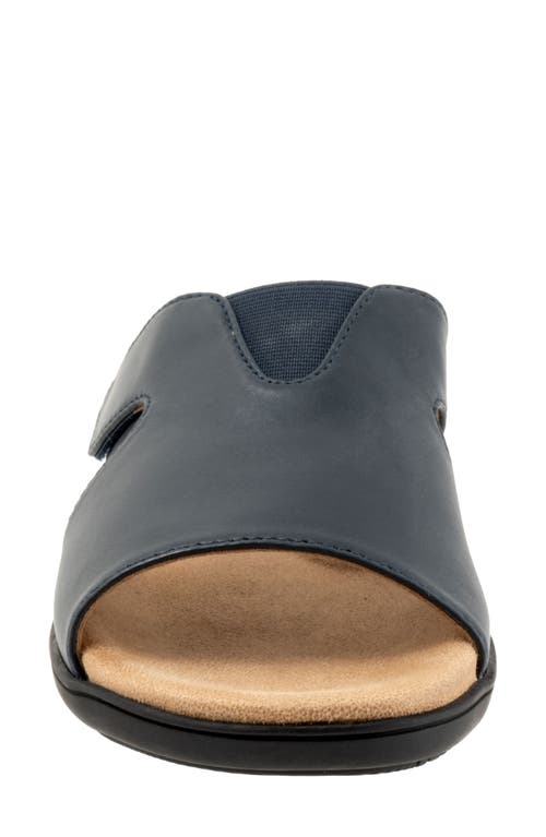 Trotters Roxine Slide Sandal In Navy