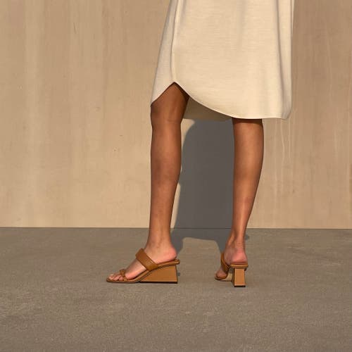 Neil J. Rodgers Chriselle Sandal In Cognac Nappa