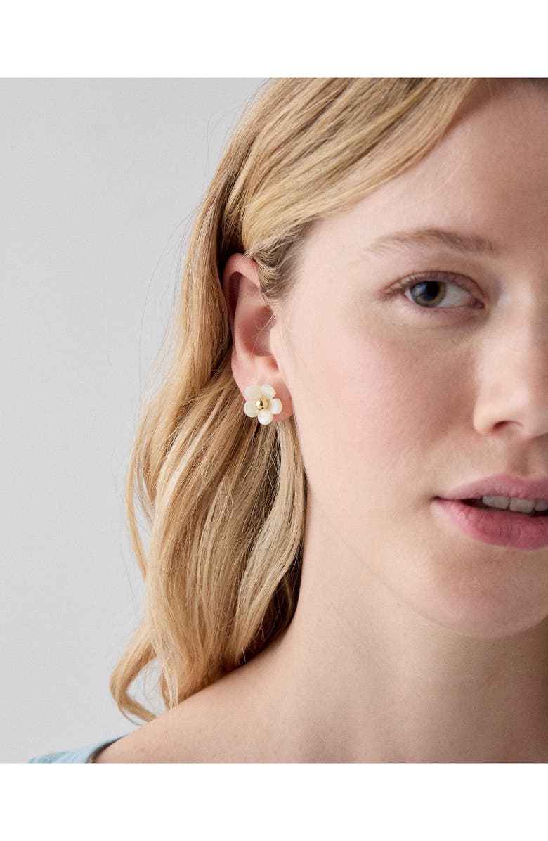 Kate Spade New York summer daze flower stud earrings, Main, color, 