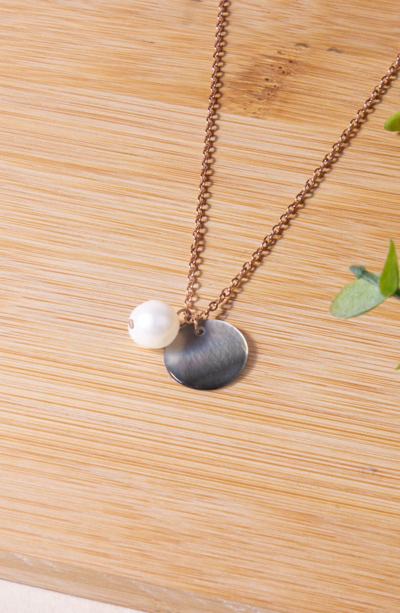 LIKHA Mother-of-Pearl Round & Pearl Pendant Necklace, Alternate, color, Black