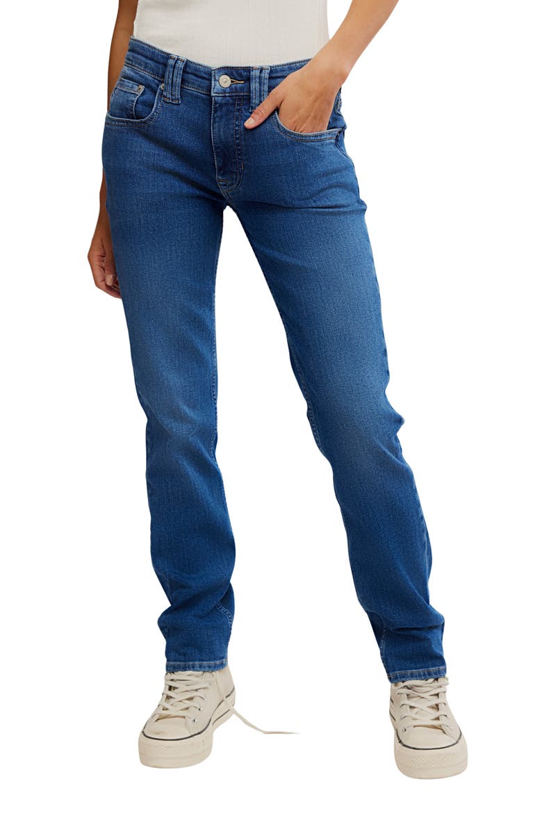 Oracle Low Rise Slim Straight Leg Jeans, Main, color, SKYS THE LIMIT