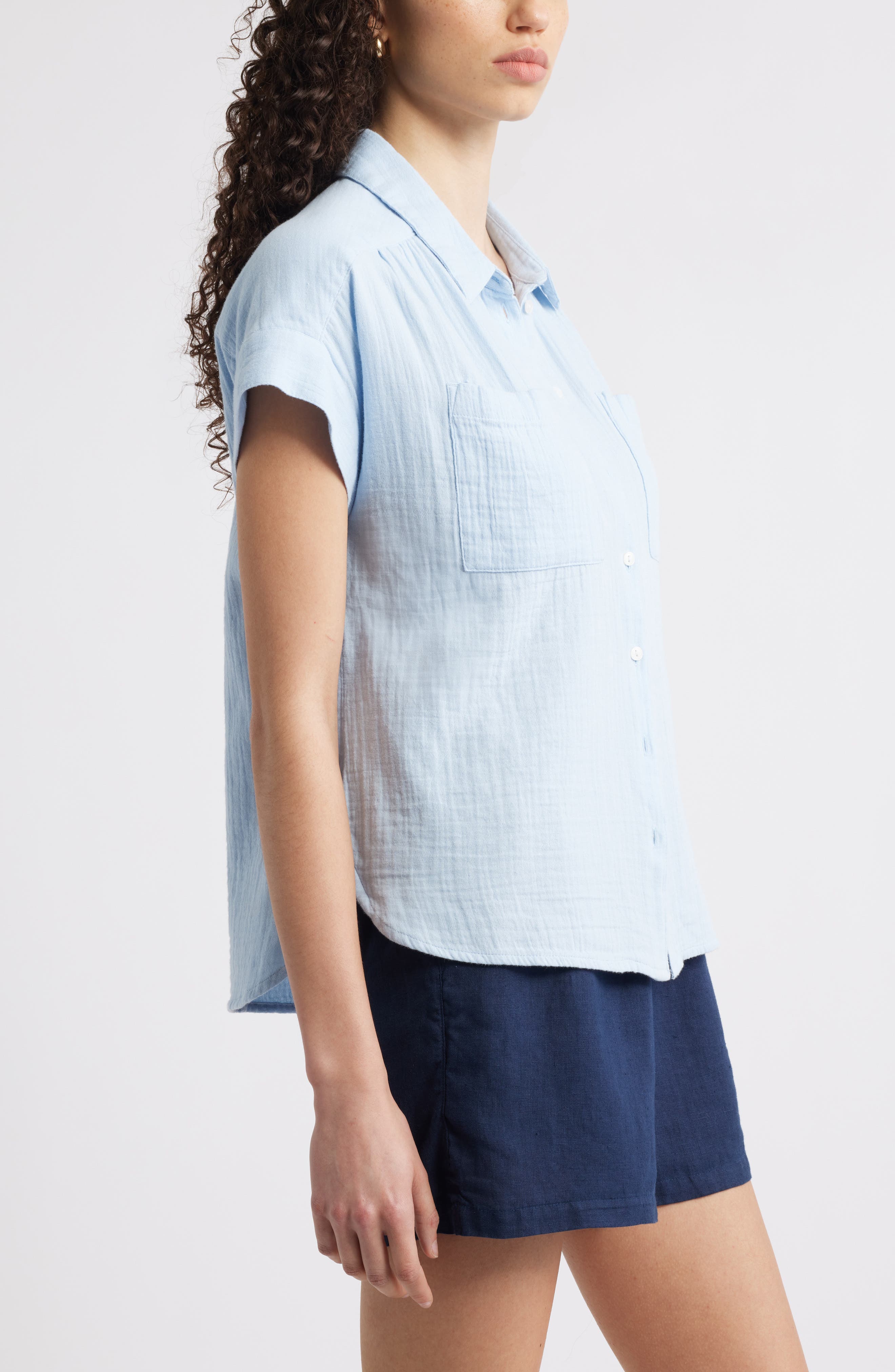 Женские Caslon® Cotton Gauze Button-Up Shirt — фото 4