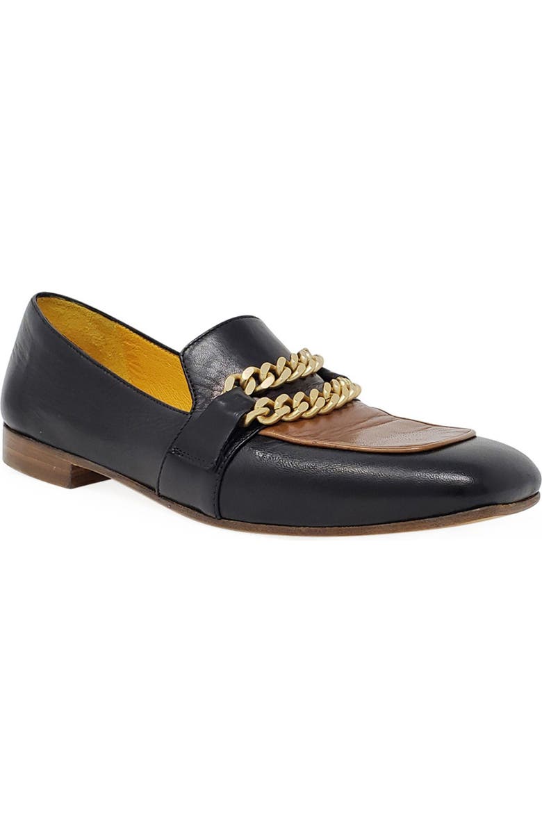 Madison Maison Flat Loafer With Chain, Alternate, color, Black/Tan
