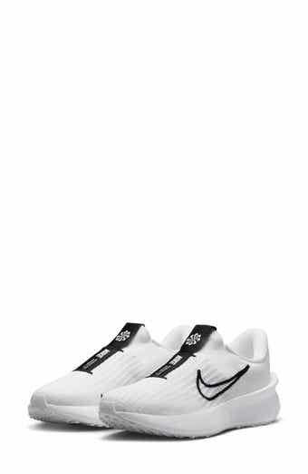 Nike Interact Run EasyOn Running Sneaker