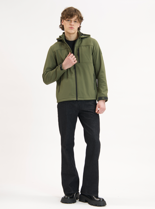 Point Zero Softshell Dewspo Bonded Mesh Jacket In Leaves