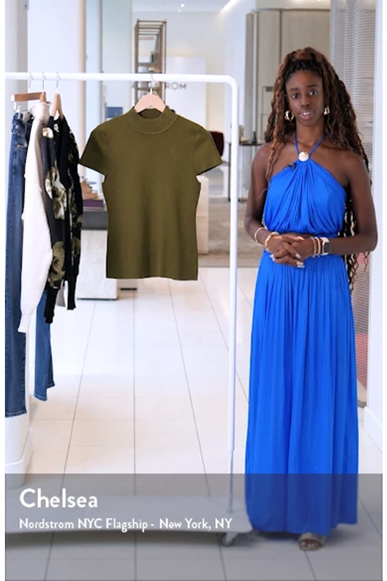 Short Sleeve Mock Neck Knit Top video