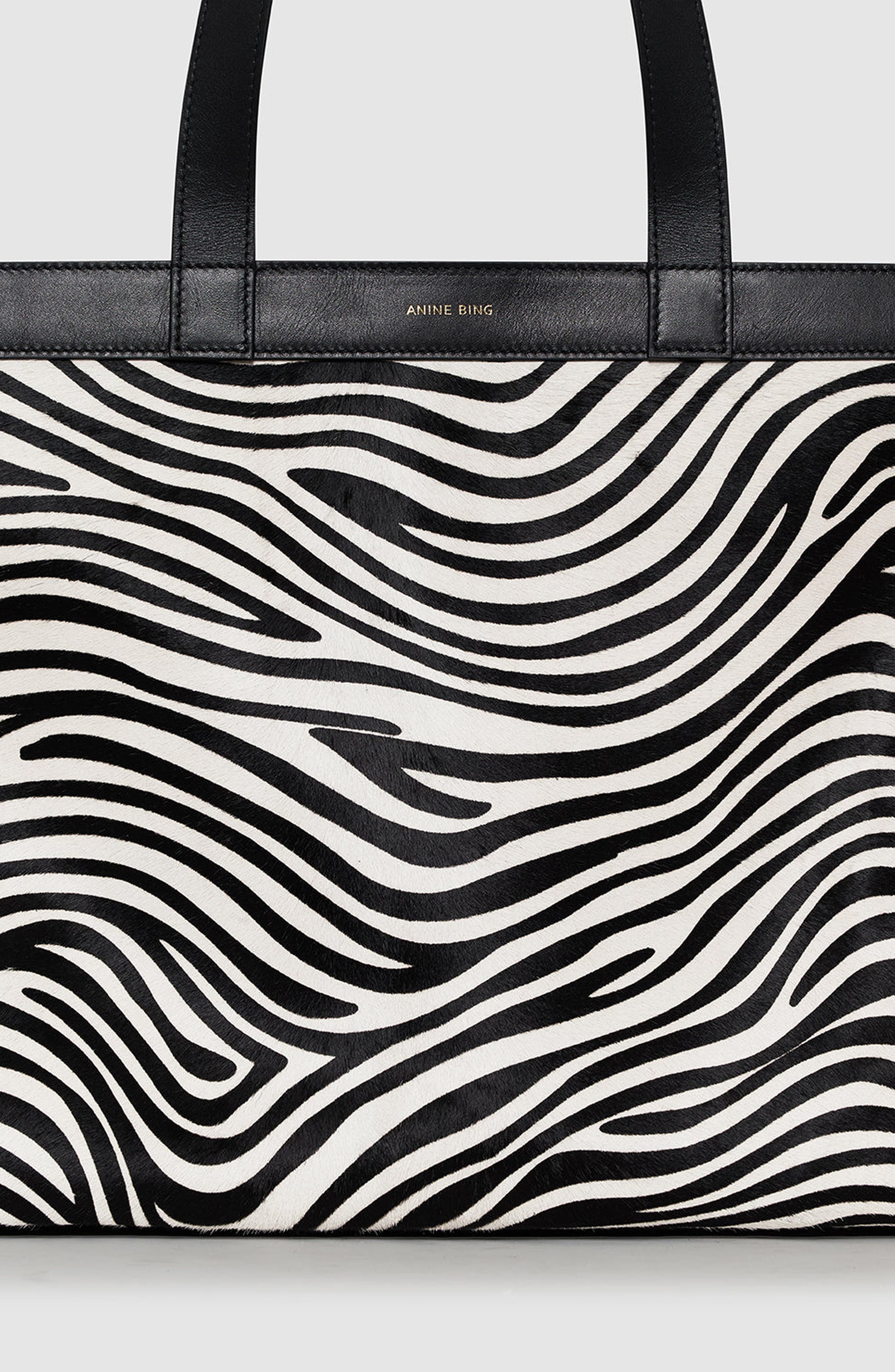 Rio Medium Tote, Alternate, color, Zebra